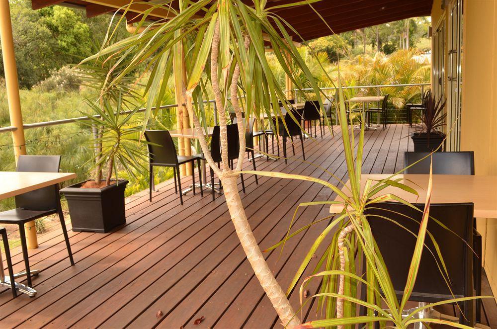 Woombye Red Bridge Motor Inn מראה חיצוני תמונה